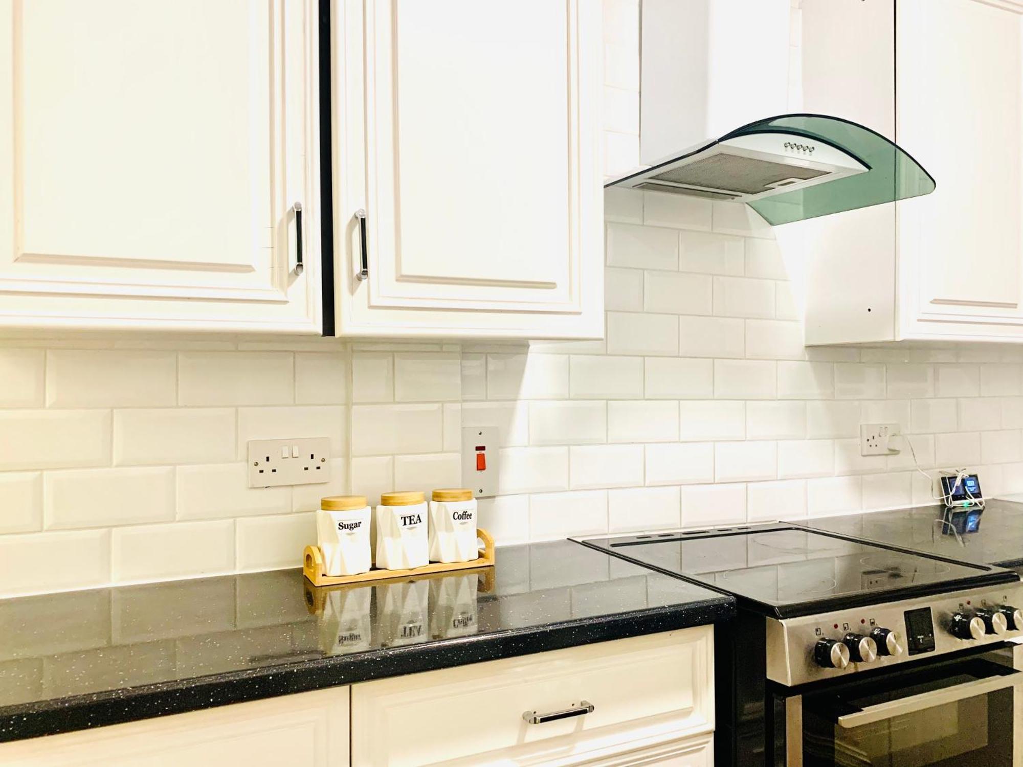 Cosy 2 Bedroom Apartment In Swiss Cottage. London Ngoại thất bức ảnh
