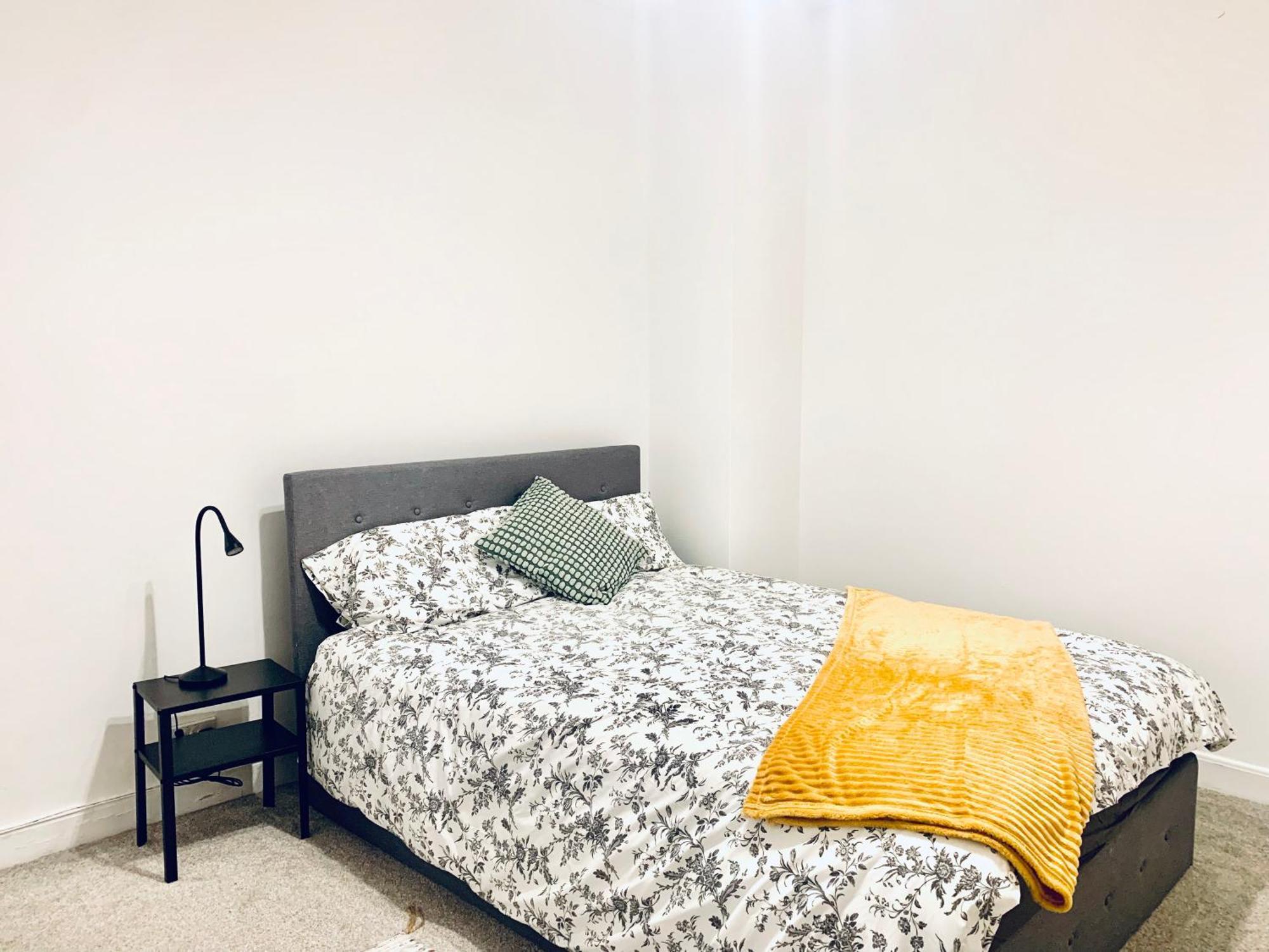 Cosy 2 Bedroom Apartment In Swiss Cottage. London Ngoại thất bức ảnh